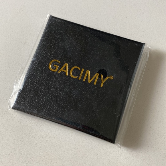 Gacimy large 14K plates gold hoop earrings - Picture 4 of 6